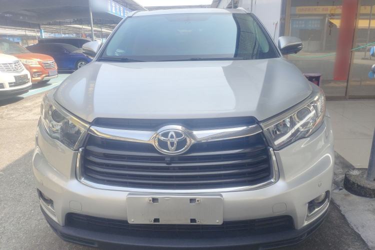 Used Toyota Highlander 2017 2.0T Four-Wheel Drive Luxury Edition 7 Seats Front