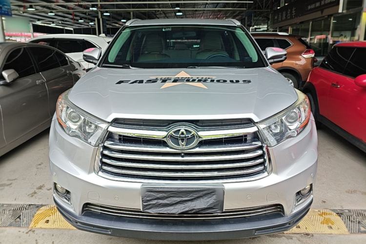 Used Toyota Highlander 2017 2.0T Four-Wheel Drive Elite Edition 7-Seater Front
