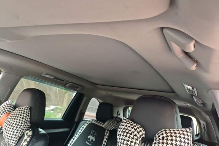Used Toyota Highlander 2017 2.0T Four-Wheel Drive Luxury Edition 7 Seats Headliner