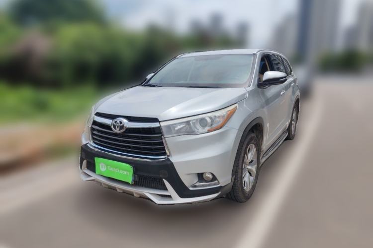 Used Toyota Highlander 2017 2.0T Four-Wheel Drive Elite Edition 7-Seater Guazi used car, China used car export, Used car for sale, Used  cars, Cheapest cars for sale