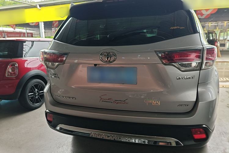 Used Toyota Highlander 2017 2.0T Four-Wheel Drive Elite Edition 7-Seater Rear