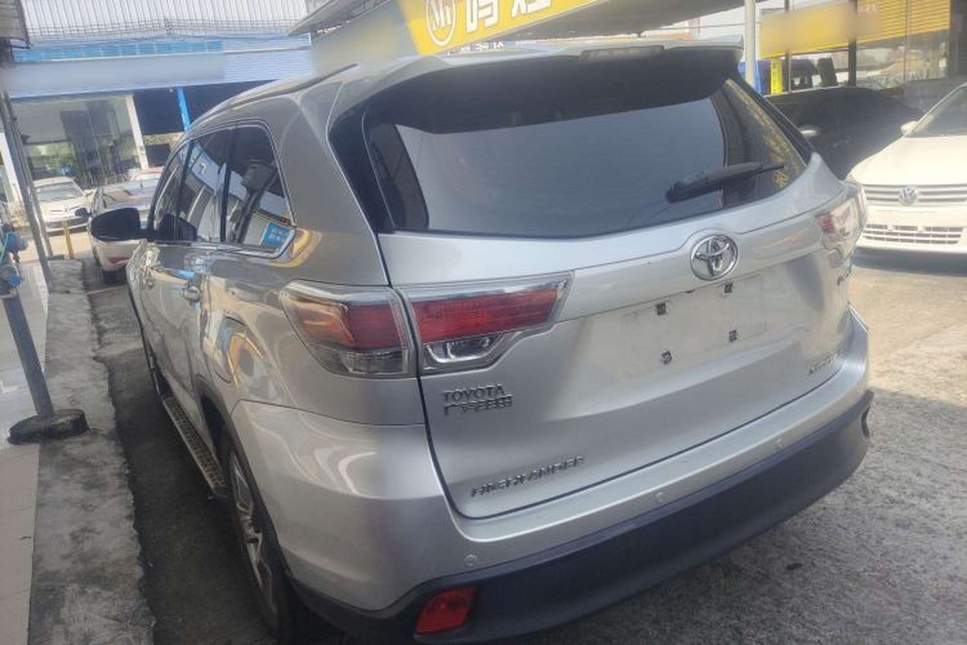 Used Toyota Highlander 2017 2.0T Four-Wheel Drive Luxury Edition 7 Seats Rear Left 45 Deg