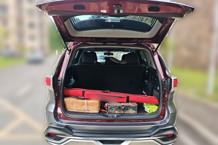 Used Toyota Highlander 2017 2.0T Four-Wheel Drive Luxury Edition 7 Seats Trunk