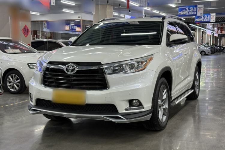 Used Toyota Highlander 2017 2.0T Four-Wheel Drive Luxury Edition 7 Seats Guazi used car, China used car export, Used car for sale, Used  cars, Cheapest cars for sale