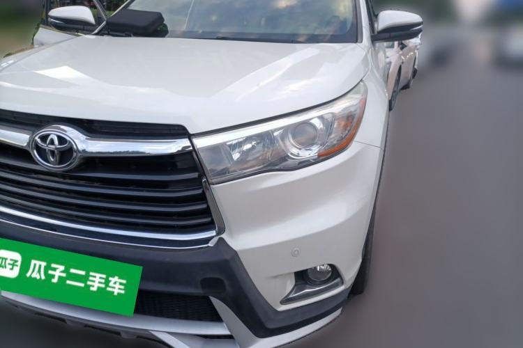 Toyota Highlander 2017 2.0T Four-Wheel Drive Luxury Edition 7 Seats d’occasion Guazi used car, China used car export, Used car for sale, Used  cars, Cheapest cars for sale