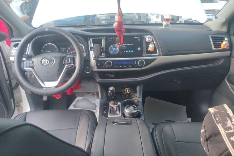 Used Toyota Highlander 2017 2.0T Four-Wheel Drive Luxury Navigation Version 7 Seats Center Console
