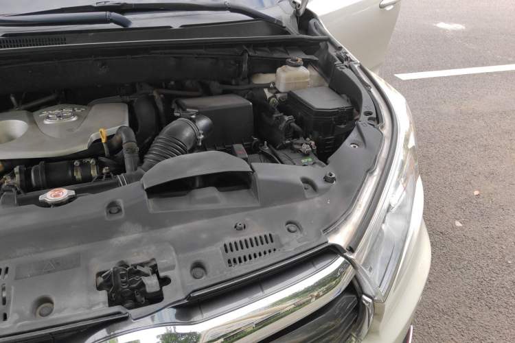 Used Toyota Highlander 2017 2.0T Four-Wheel Drive Luxury Edition 7 Seats Engine Bay Left