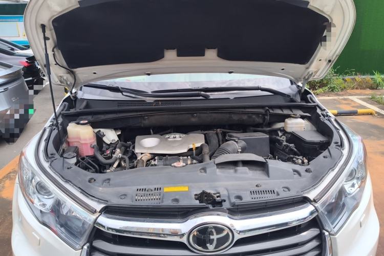 Used Toyota Highlander 2017 2.0T Four-Wheel Drive Ultimate Edition 7 Seats Engine Bay