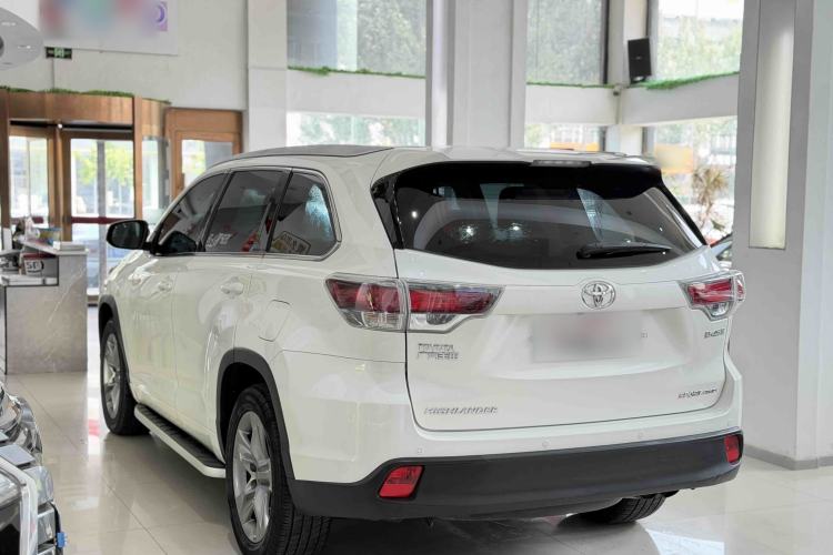 Used Toyota Highlander 2017 2.0T Four-Wheel Drive Luxury Edition 7 Seats Exterior 2