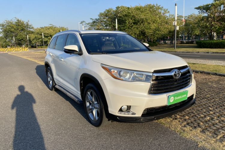 Used Toyota Highlander 2017 2.0T Two-Wheel Drive Luxury Edition 7 Seats Exterior 4
