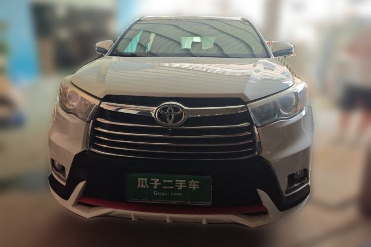 Used Toyota Highlander 2017 2.0T Four-Wheel Drive Luxury Edition 7 Seats Front