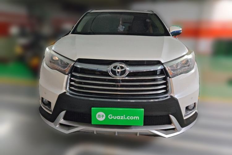 Used Toyota Highlander 2017 2.0T Four-Wheel Drive Luxury Edition 7 Seats Front