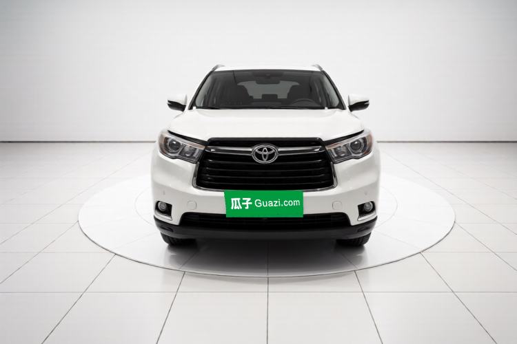 Used Toyota Highlander 2017 2.0T Two-Wheel Drive Luxury Edition 7 Seats Front