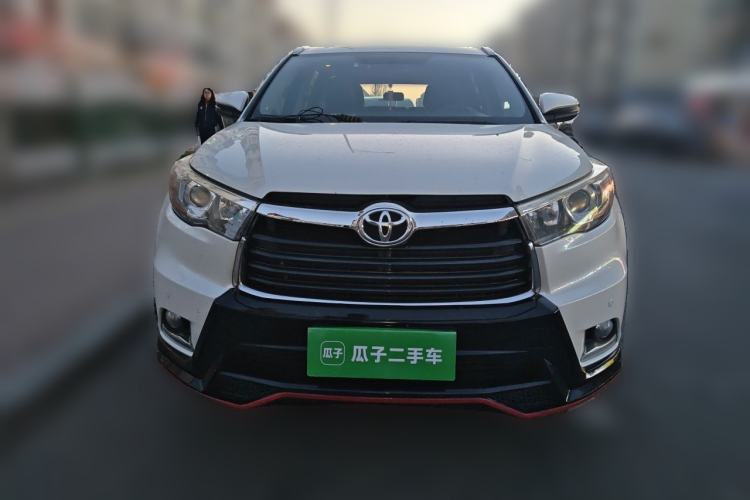 Used Toyota Highlander 2017 2.0T Four-Wheel Drive Luxury Edition 7 Seats Front