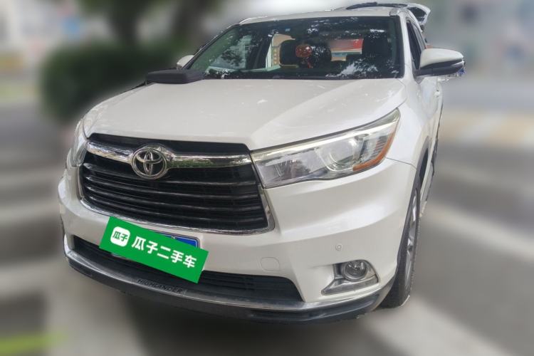 Used Toyota Highlander 2017 2.0T Four-Wheel Drive Luxury Edition 7 Seats Front