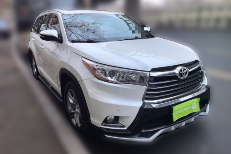 Used Toyota Highlander 2017 2.0T Four-Wheel Drive Luxury Edition 7 Seats Front Right 45 Deg