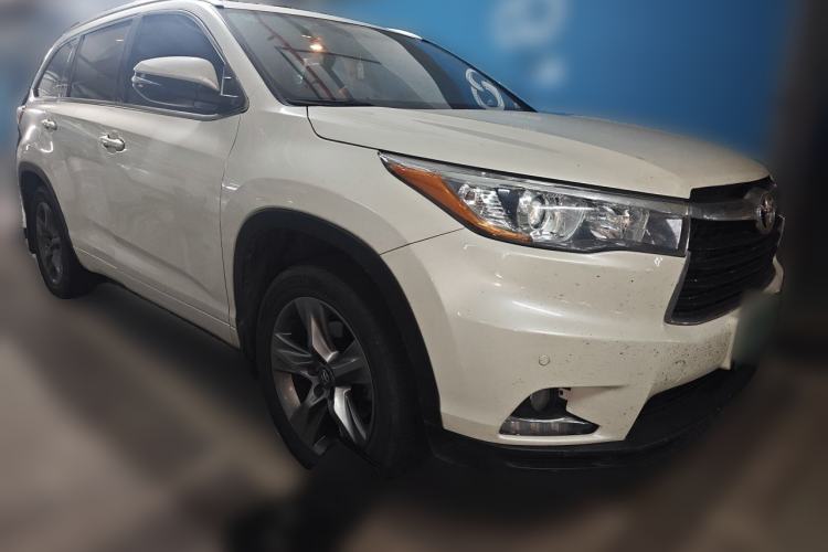 Used Toyota Highlander 2017 2.0T Four-Wheel Drive Luxury Edition 7 Seats Front Right 45 Deg