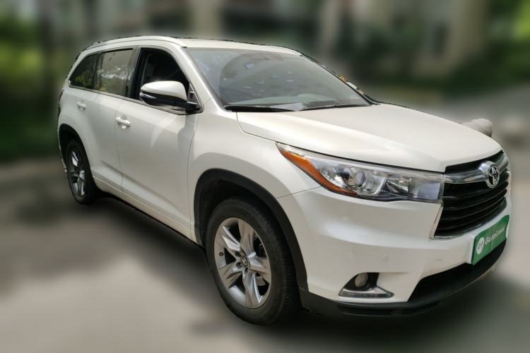 Used Toyota Highlander 2017 2.0T Four-Wheel Drive Luxury Edition 7 Seats Front Right 45 Deg
