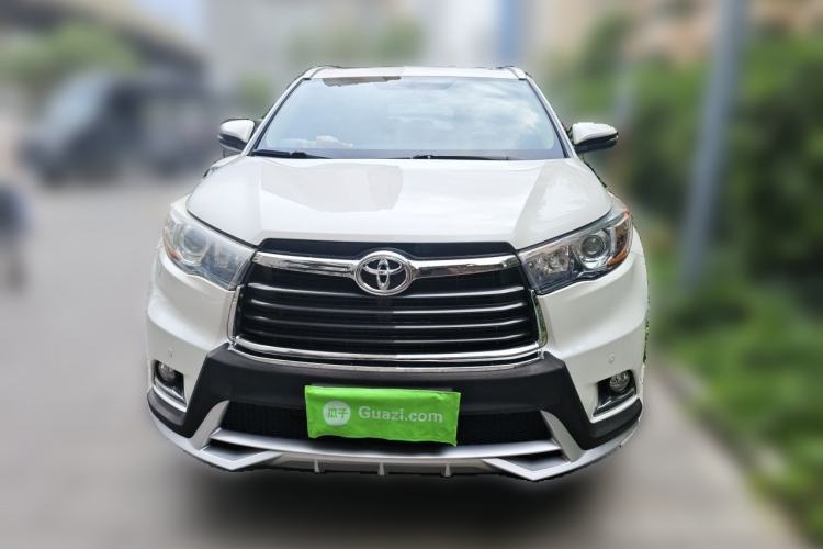 Used Toyota Highlander 2017 2.0T Four-Wheel Drive Luxury Edition 7 Seats Front