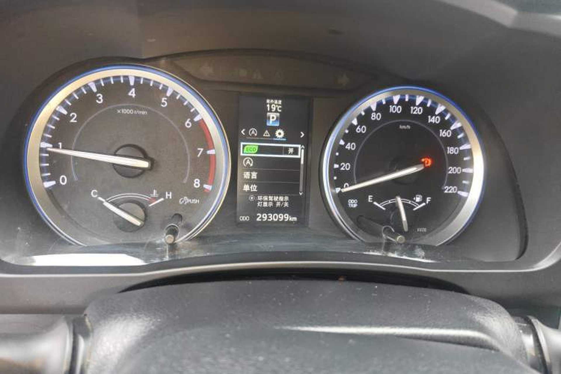 Used Toyota Highlander 2017 2.0T Four-Wheel Drive Ultimate Edition 7 Seats Instrument Cluster