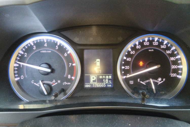 Used Toyota Highlander 2017 2.0T Four-Wheel Drive Luxury Edition 7 Seats Instrument Cluster