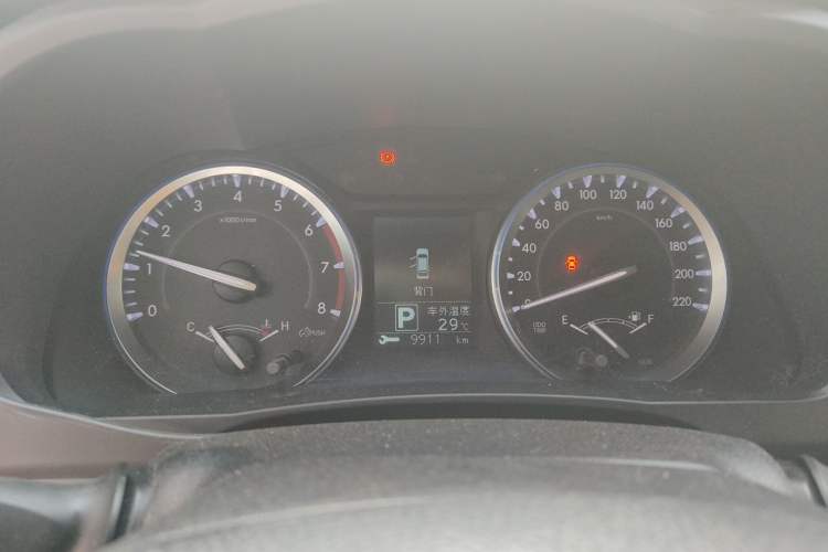 Used Toyota Highlander 2017 2.0T Four-Wheel Drive Luxury Edition 7 Seats Instrument Cluster