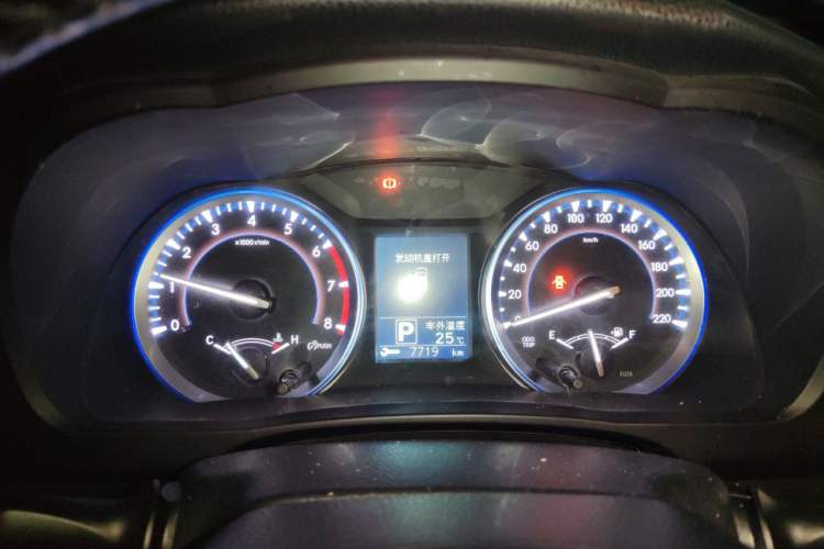 Used Toyota Highlander 2017 2.0T Two-Wheel Drive Luxury Edition 7 Seats Instrument Cluster