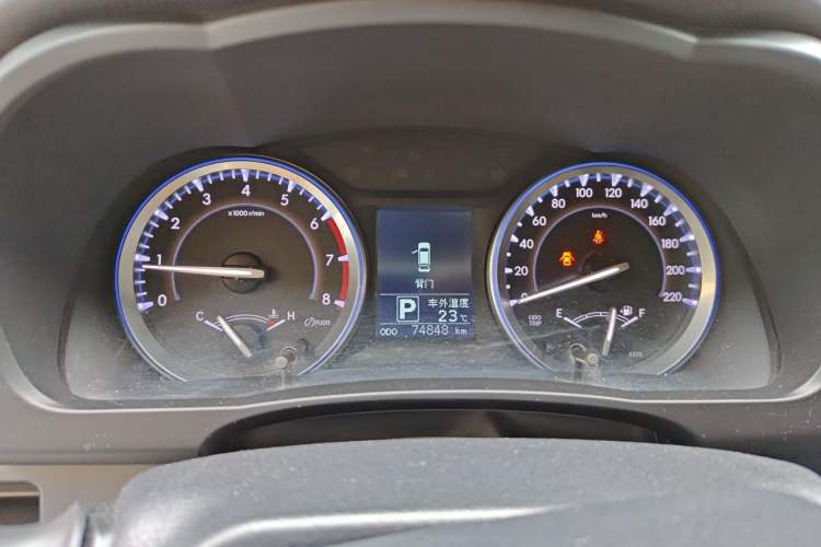 Used Toyota Highlander 2017 2.0T Four-Wheel Drive Luxury Edition 7 Seats Instrument Cluster