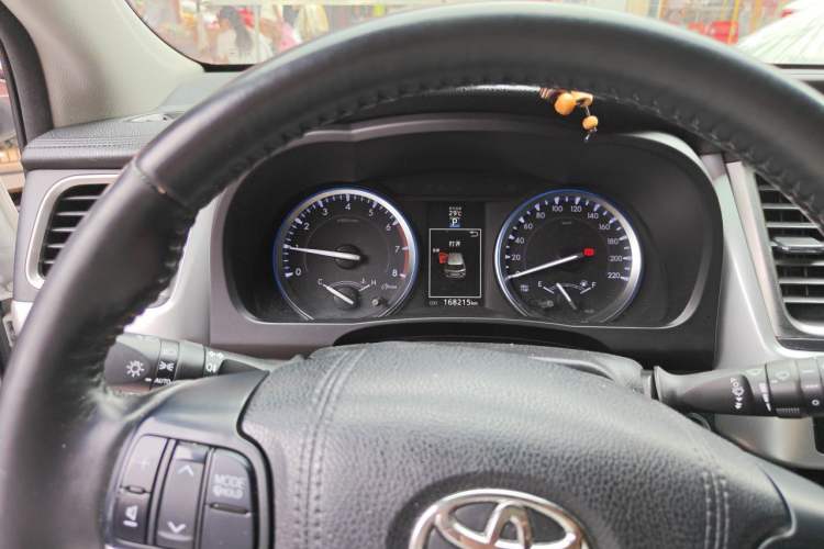 Used Toyota Highlander 2017 2.0T Four-Wheel Drive Ultimate Edition 7 Seats Instrument Cluster