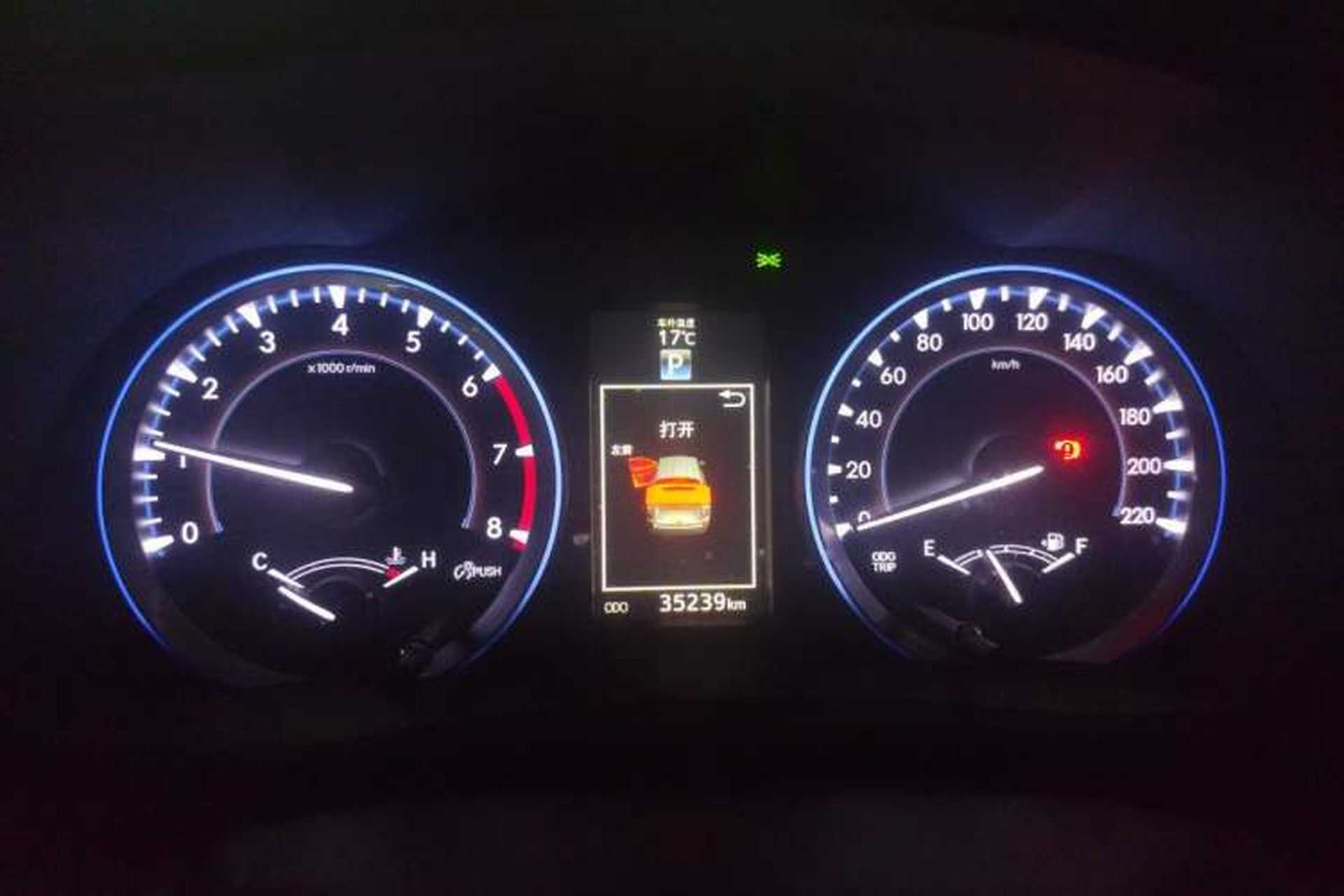 Used Toyota Highlander 2017 2.0T Four-Wheel Drive Ultimate Edition 7 Seats Instrument Cluster