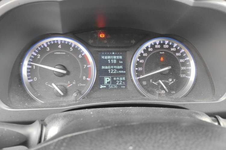 Used Toyota Highlander 2017 2.0T Four-Wheel Drive Luxury Edition 7 Seats Instrument Cluster