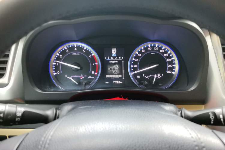 Used Toyota Highlander 2017 2.0T Four-Wheel Drive Ultimate Edition 7 Seats Instrument Cluster