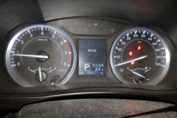 Used Toyota Highlander 2017 2.0T Four-Wheel Drive Luxury Edition 7 Seats Instrument Cluster