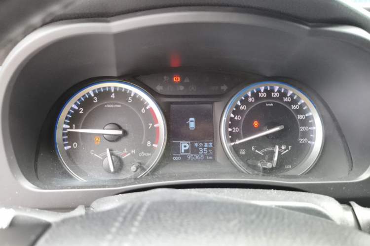 Used Toyota Highlander 2017 2.0T Four-Wheel Drive Luxury Edition 7 Seats Instrument Cluster