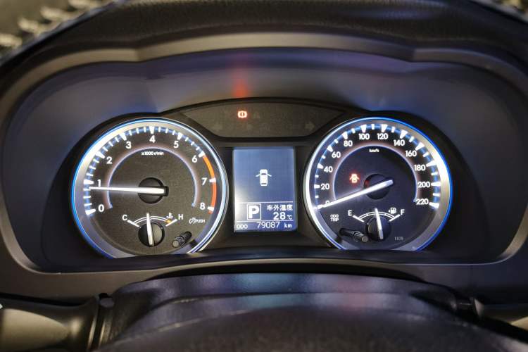 Used Toyota Highlander 2017 2.0T Four-Wheel Drive Luxury Edition 7 Seats Instrument Cluster