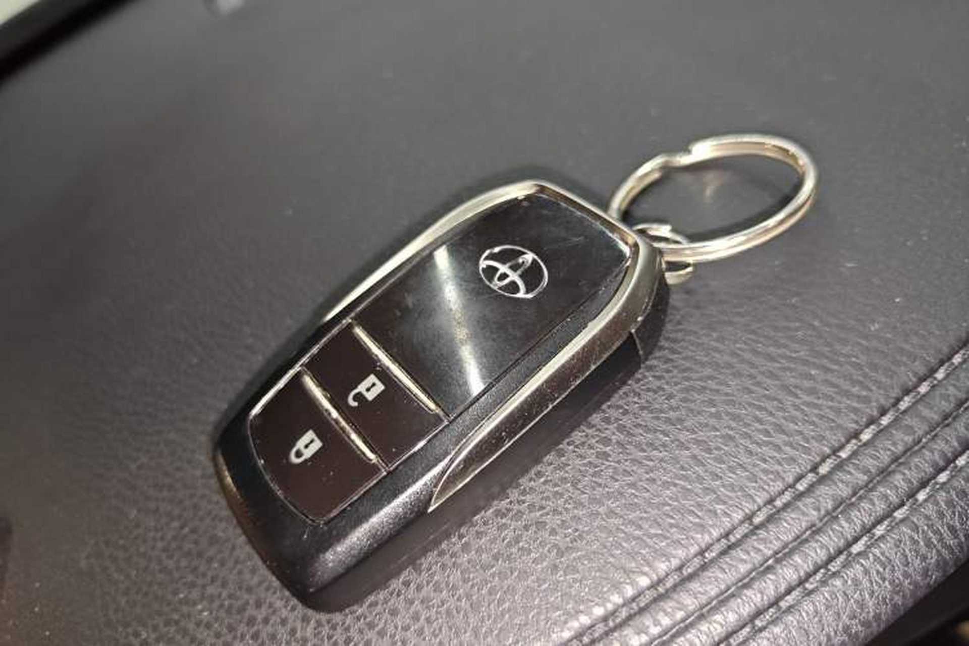 Used Toyota Highlander 2017 2.0T Four-Wheel Drive Luxury Edition 7 Seats Interior 1