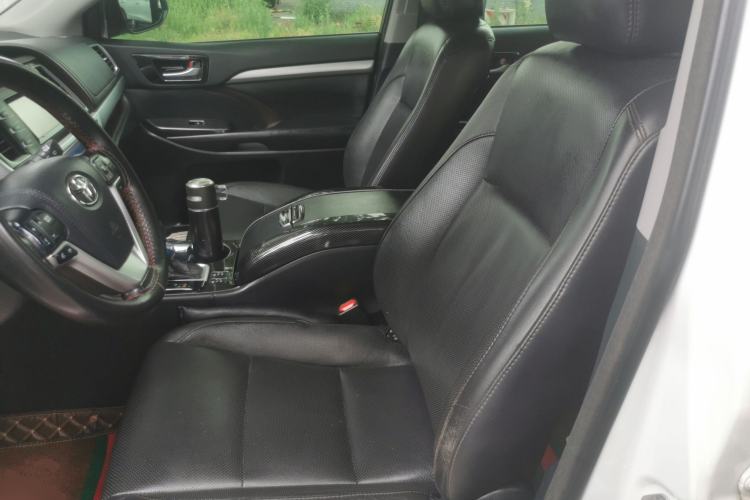 Used Toyota Highlander 2017 2.0T Four-Wheel Drive Luxury Edition 7 Seats Left Front Seat