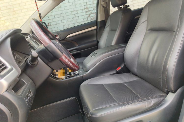 Used Toyota Highlander 2017 2.0T Four-Wheel Drive Luxury Edition 7 Seats Left Front Seat