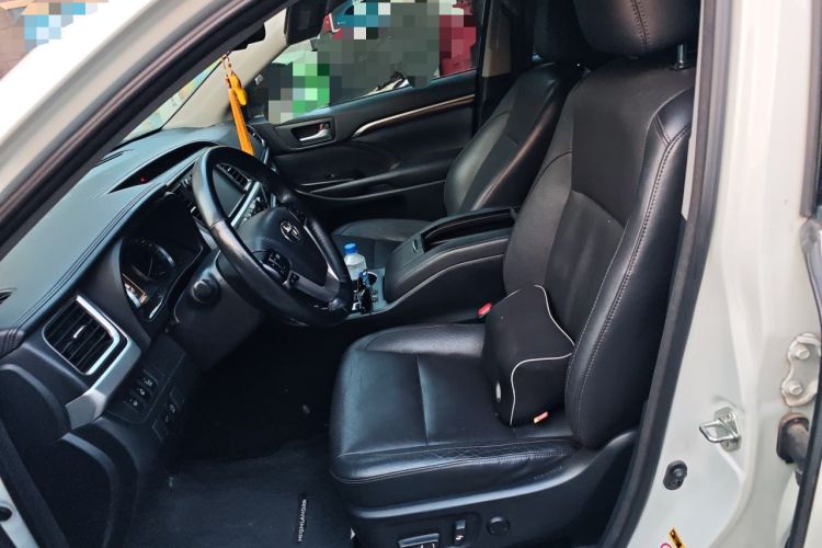 Used Toyota Highlander 2017 2.0T Four-Wheel Drive Ultimate Edition 7 Seats Left Front Seat