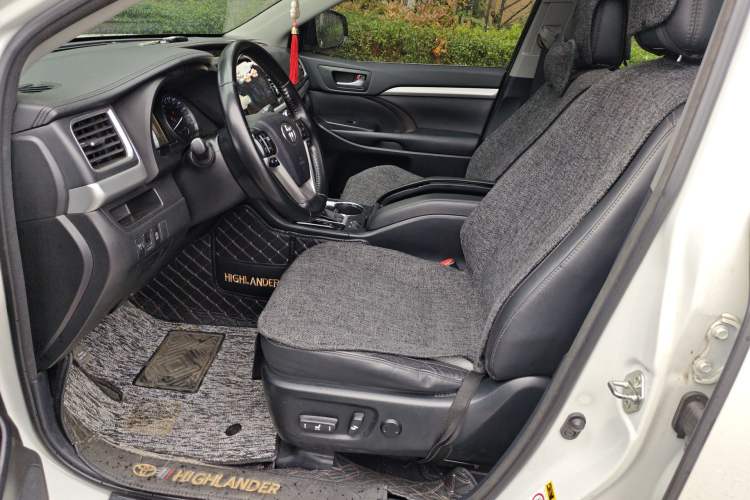 Used Toyota Highlander 2017 2.0T Four-Wheel Drive Luxury Edition 7 Seats
