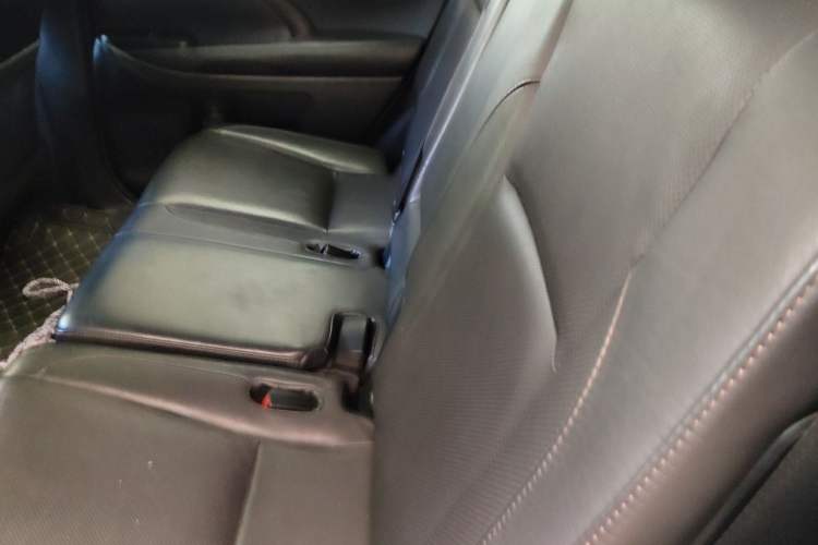 Used Toyota Highlander 2017 2.0T Four-Wheel Drive Luxury Edition 7 Seats Left Rear Seat
