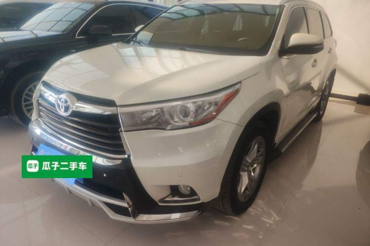 Used Toyota Highlander 2017 2.0T Four-Wheel Drive Luxury Edition 7 Seats Guazi used car, China used car export, Used car for sale, Used Toyota cars, Cheapest cars for sale