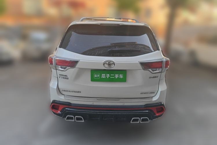 Used Toyota Highlander 2017 2.0T Four-Wheel Drive Luxury Edition 7 Seats Rear