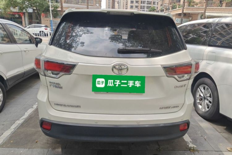 Used Toyota Highlander 2017 2.0T Four-Wheel Drive Luxury Edition 7 Seats Rear