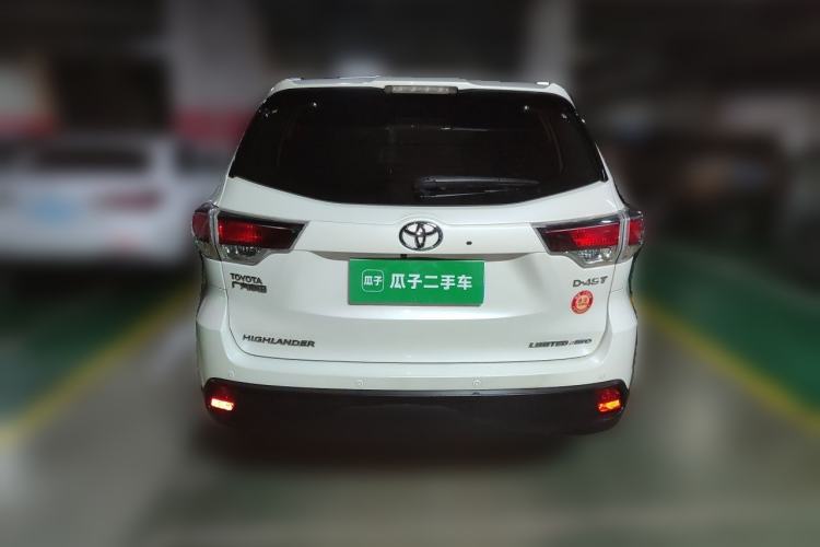Used Toyota Highlander 2017 2.0T Four-Wheel Drive Ultimate Edition 7 Seats Rear