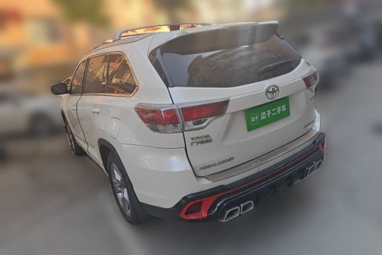 Used Toyota Highlander 2017 2.0T Four-Wheel Drive Luxury Edition 7 Seats Rear Left 45 Deg