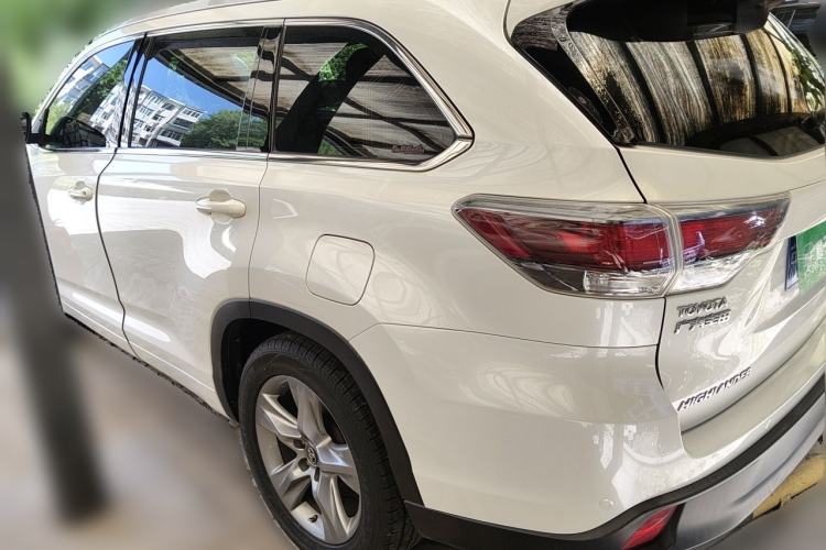 Used Toyota Highlander 2017 2.0T Four-Wheel Drive Luxury Edition 7 Seats Rear Left 45 Deg