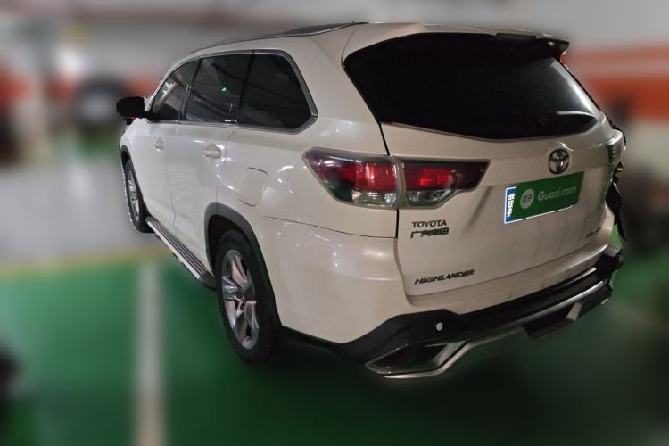 Used Toyota Highlander 2017 2.0T Four-Wheel Drive Luxury Edition 7 Seats Rear Left 45 Deg