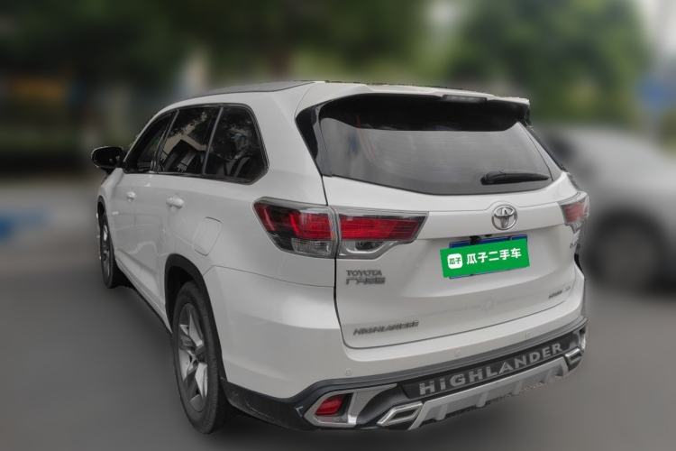 Used Toyota Highlander 2017 2.0T Four-Wheel Drive Luxury Edition 7 Seats Rear Left 45 Deg