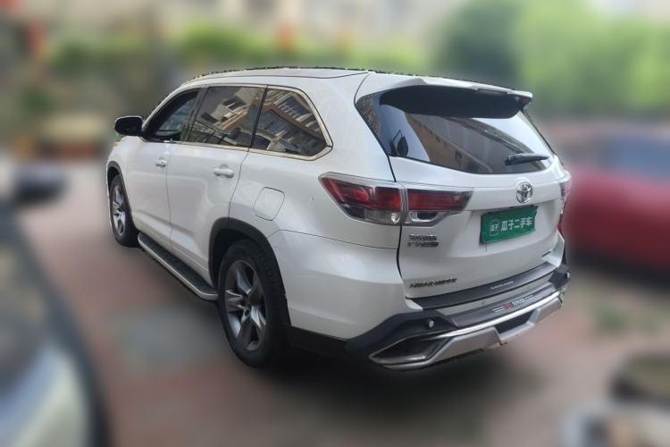 Used Toyota Highlander 2017 2.0T Four-Wheel Drive Luxury Edition 7 Seats Rear Left 45 Deg